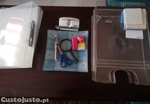 Material de secretria/escritrio.