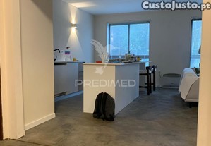 Apartamento t2 em aldoar