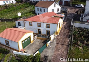 Refúgio natural com potencial de investimento   fajã dos vimes, ilha de são jorge