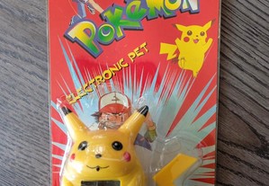 Pikachu Pokémon electronic pet Tamagotchi