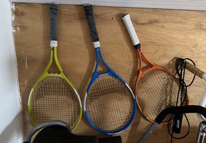 Novas raquetes de tênis 