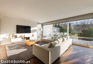 Moradia T4 Com Piscina Em Tenões, Braga