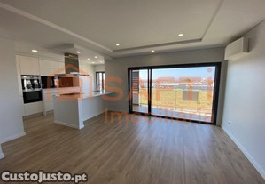 Apartamento T4 A Estrear.Montijo