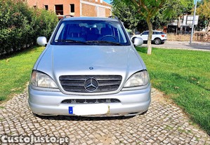 Mercedes-Benz E 270 Caixa automtica GPS bluetooth - 00