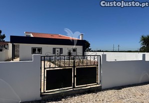 Moradia t3 em reconstrução na jardia, montijo