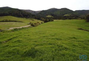 Terreno Agrícola em Açores de 1672699,00 m²