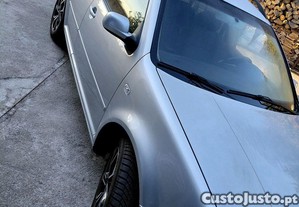 VW Golf 2.0 - 03