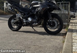 Benelli TRK 502X