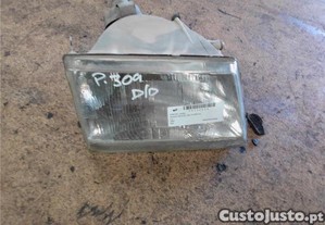 FAROL DIANTEIRO DIREITO Peugeot 309 ii 3c 3a