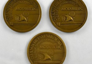 Conjunto de 3 Medalhas em bronze 50 anos de Investigação Moduretic