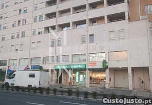 Box para duas viaturas - Vila Nova de Famalico