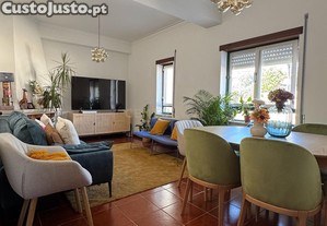 Apartamento T3 em Coimbra com Luz Natural e Acessibilidade