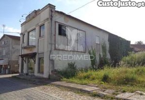 Loja /comercio em santa comba dão , ovoa e vimeiro
