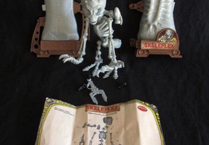 Figura montar Skeleflex Skullkor Alliens Bizak