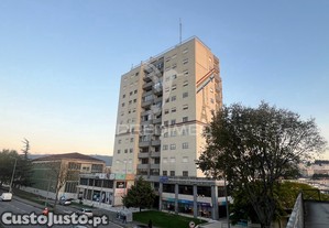 Espaço comercial à na rua professor mota leite para