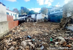 Terreno urbano 222m2 - vila de redondo