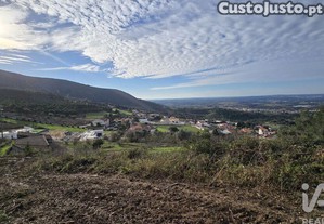 Terreno para construção em Lamas e Cercal