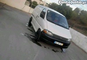 Toyota HiAce 2.5 turbo D4D 3 lugares