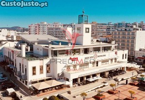 Faro - moderno t2 com garagem no coração da cidade