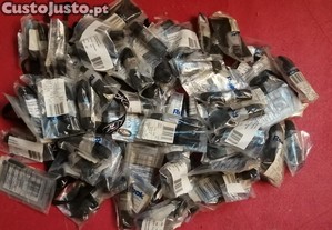 Lote 77 Cordões Reebok