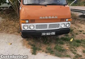 Nissan  caixa aberta