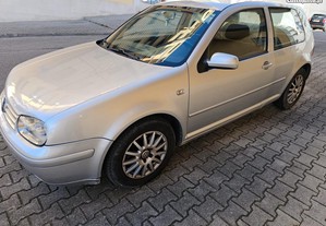 VW Golf (1.900