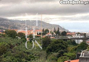 Terreno com 5090m2 na Quinta do Leme