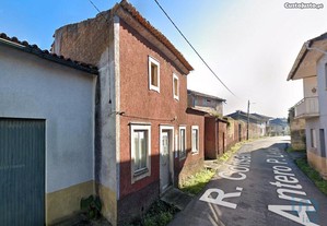 Prédio T3 em Coimbra de 164,00 m²