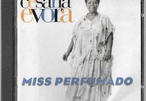 Cesária Évora. Miss Perfumado.
