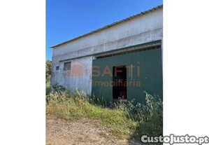Terreno Urbano Com Barracão Em Tomar