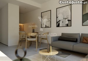 Apartamento t2 com varanda, 2 terraços e 2 lugares de garagem no centro de aveiro