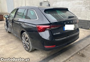 Skoda Octavia IV Combi 1.4 TSI iV 204 hp - 24