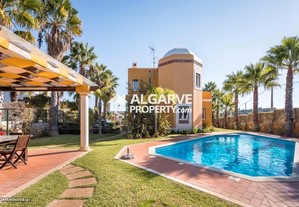 Albufeira- V4 em zona calma próxima da praia e do Algarve Shopping