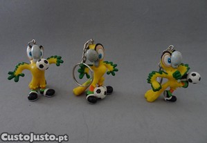 PVC mascotes figuras promocionais Petrobrás da Copa 1998