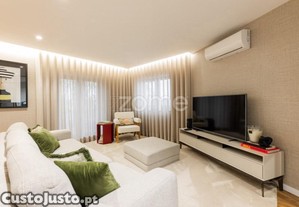 Apartamento T1 Duplex Na Avenida Da Liberdade,...