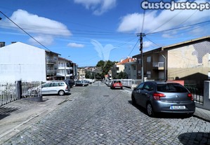 Terreno urbano para construçao de moradia ou prédio ( 4 pisos)