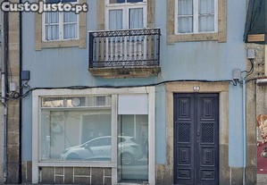 Ateliê em Póvoa de Varzim, Beiriz e Argivai de 151,5 m²