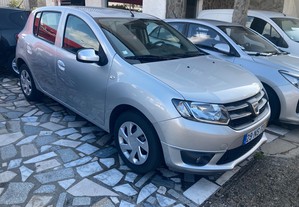 Dacia Sandero 1.5 dci - 13