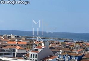 Penthouse T3 com vista de mar no centro da Póvoa de Varzim