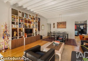 Apartamento T2 em Misericórdia