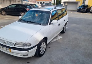 Opel Astra 1.7tds
