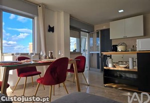 Apartamento T2 em São Sebastião