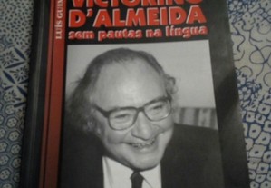 Livro António Victorino D'Almeida
