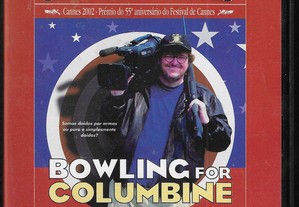 Michael Moore. Bowling for Columbine.