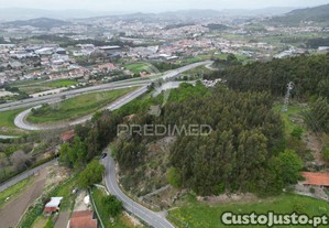 Terreno para construção de moradias em polvoreira - guimarães