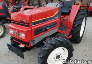 Trator Yanmar 30cv com documentos