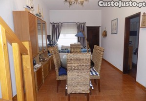 Moradia T4 a 100 metros da praia - Santa Cruz