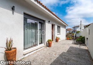 Moradia T3 Individual Em Gondomar - Com Espaço...