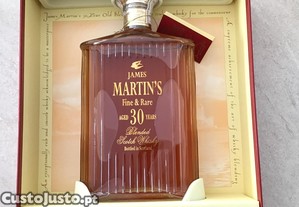 Garrafa de whisky James Martin,s 30 anos