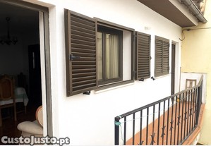 Andar de moradia na ( Rua do Forno )